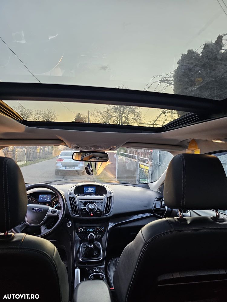 Ford Kuga - 4