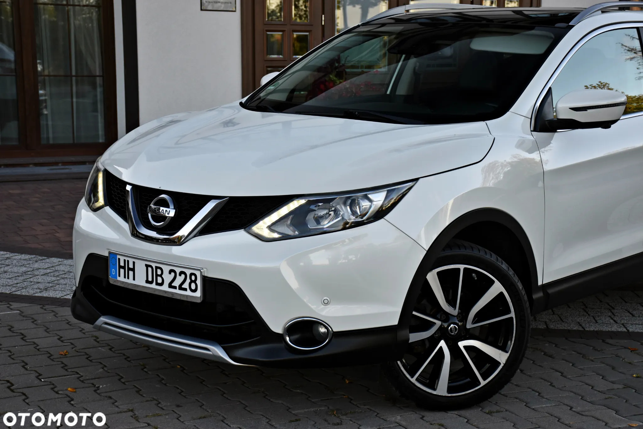 Nissan Qashqai 1.2 DIG-T Xtronic TEKNA+ - 14