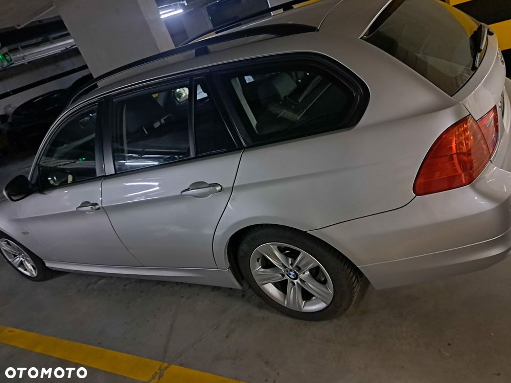 BMW Seria 3 - 12