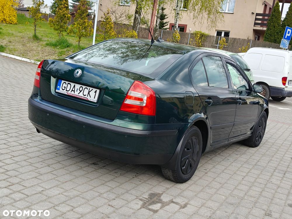 Skoda Octavia 1.6 Elegance - 13