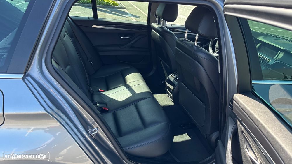 BMW 520 d Auto - 10