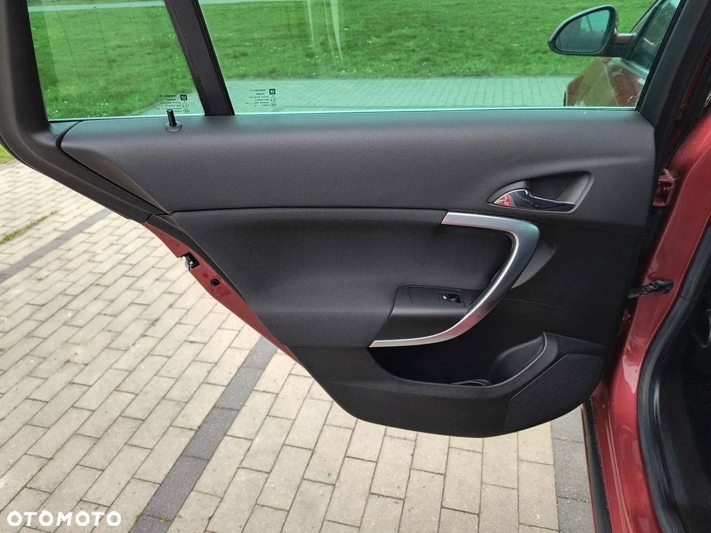 Opel Insignia 2.0 CDTI Sport - 21