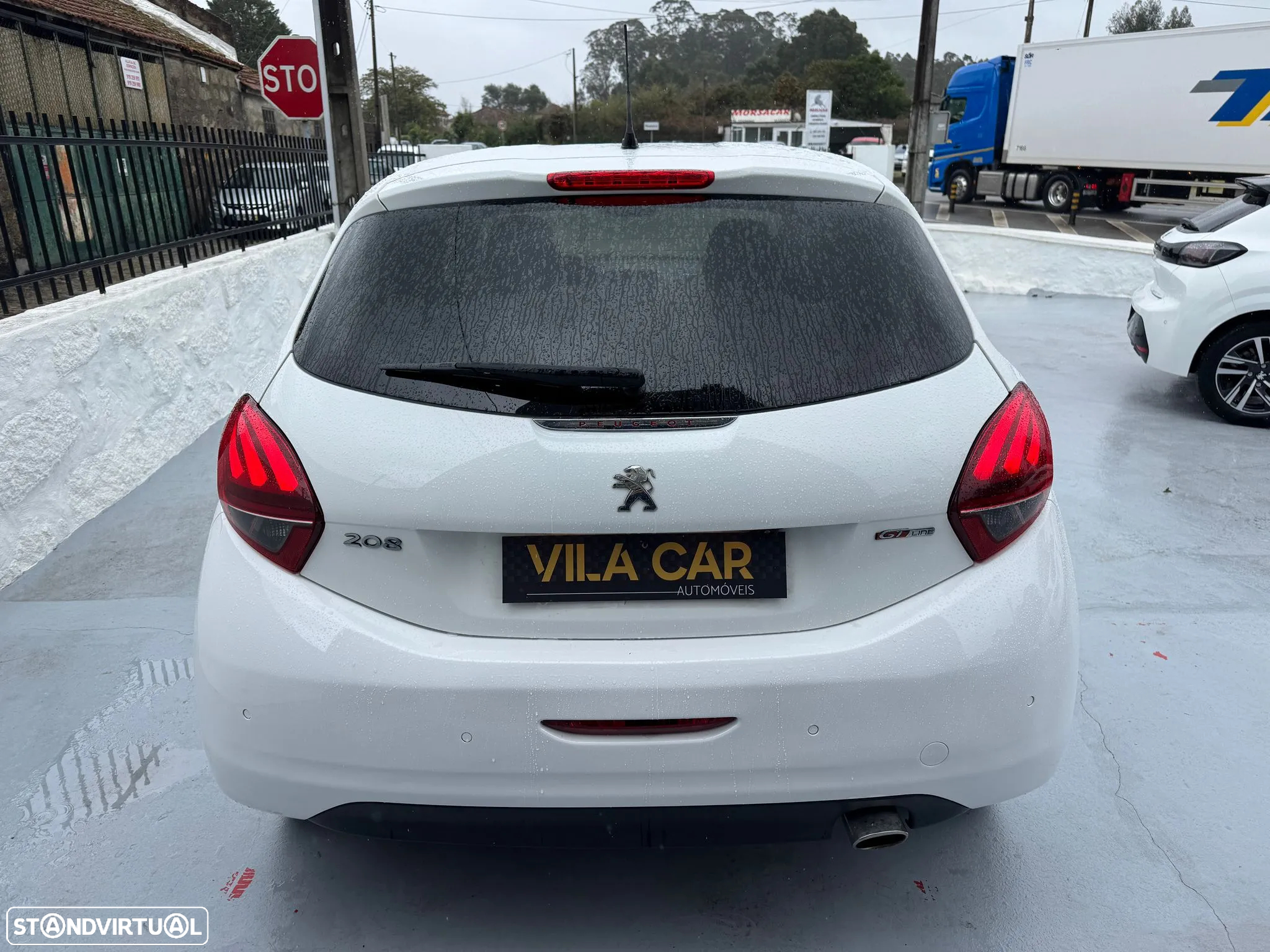 Peugeot 208 1.2 PureTech GT Line EAT8 - 14