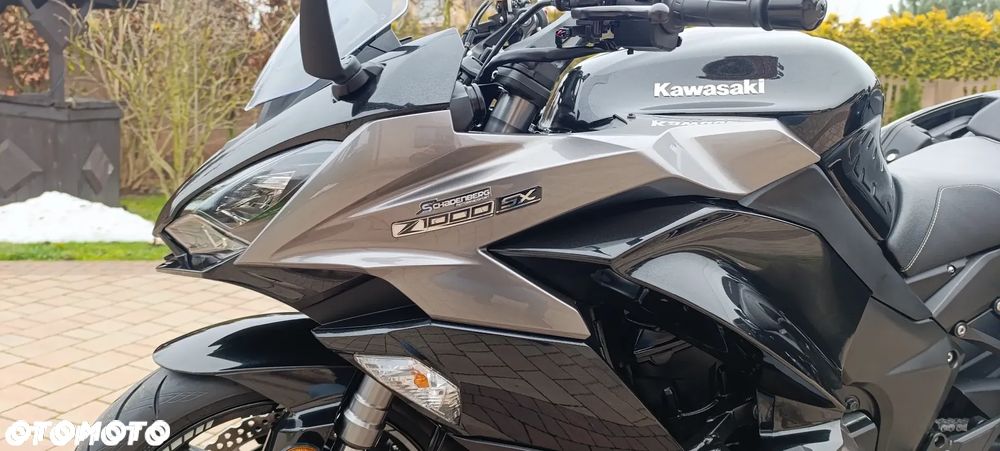 Kawasaki Ninja 1000 SX - 40