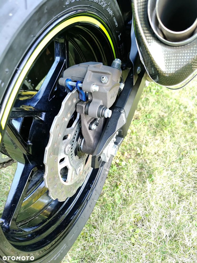 Kawasaki Z 900 - 10