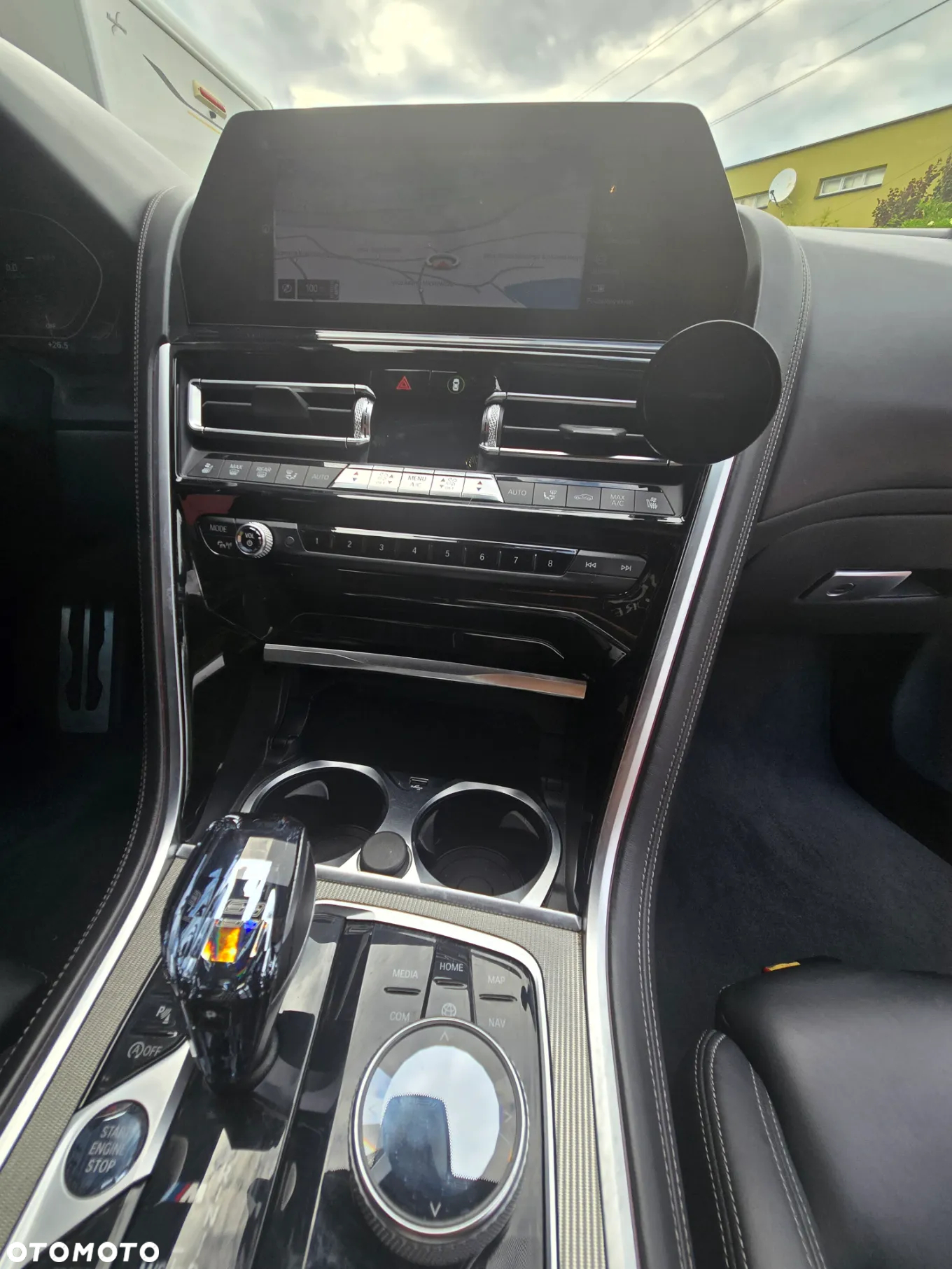 BMW Seria 8 M850i xDrive - 10