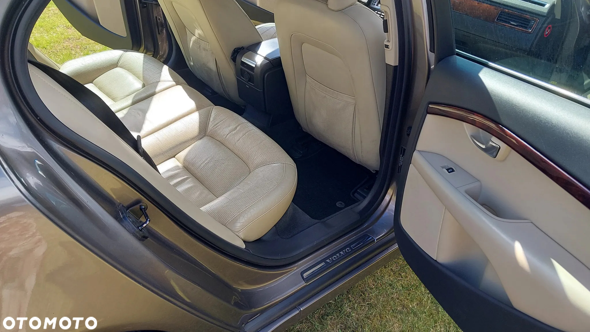 Volvo S80 - 14