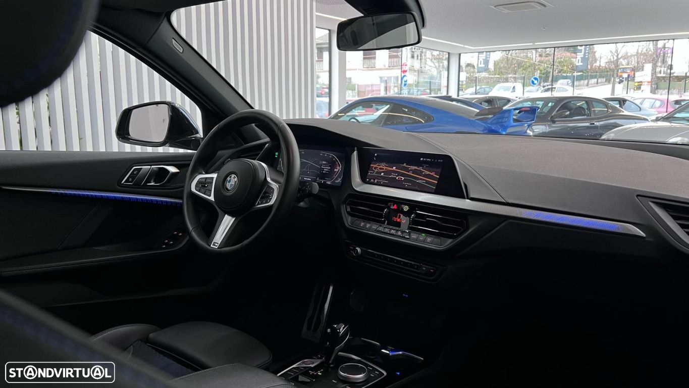 BMW 116 d Pack Desportivo M Auto - 21