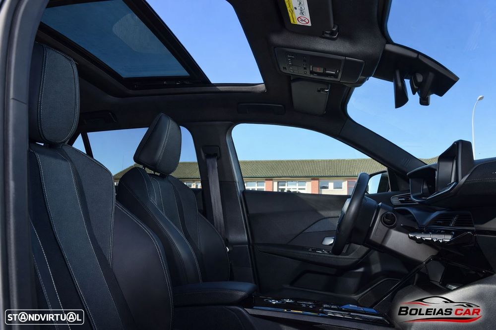 Peugeot 2008 PureTech 130 EAT8 GT - 8