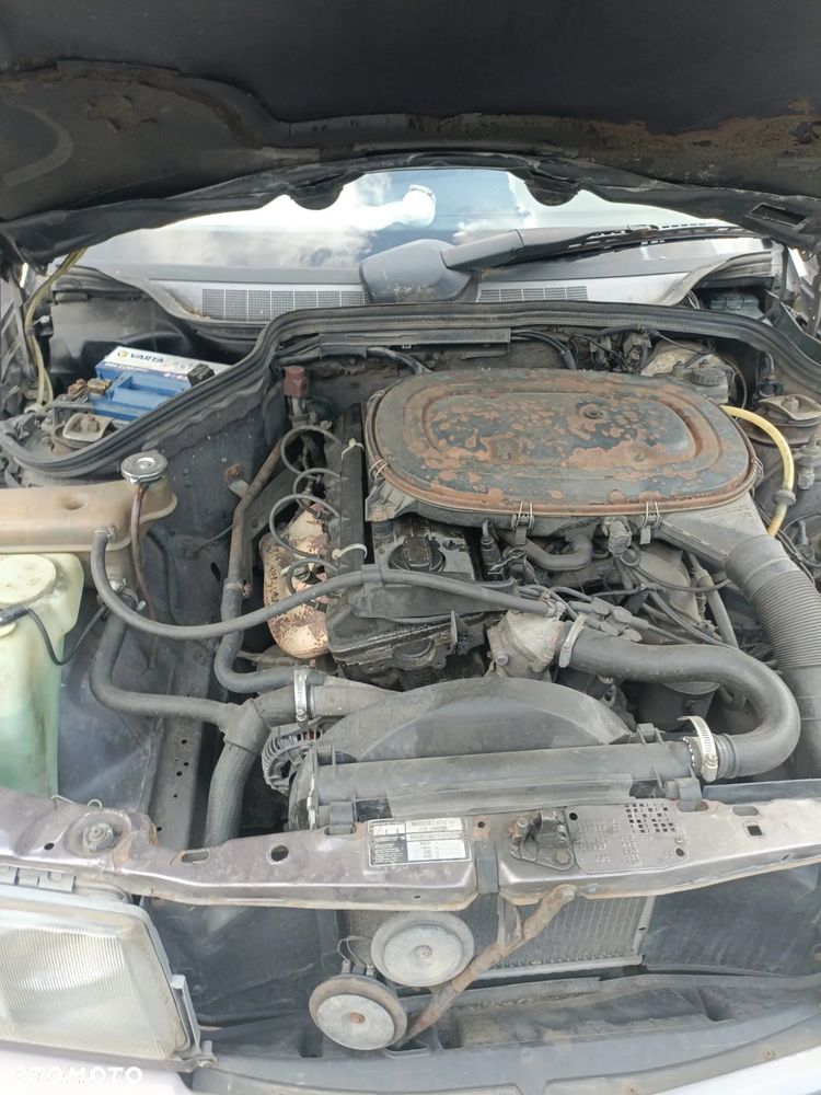 Mercedes-Benz W201 (190) - 6