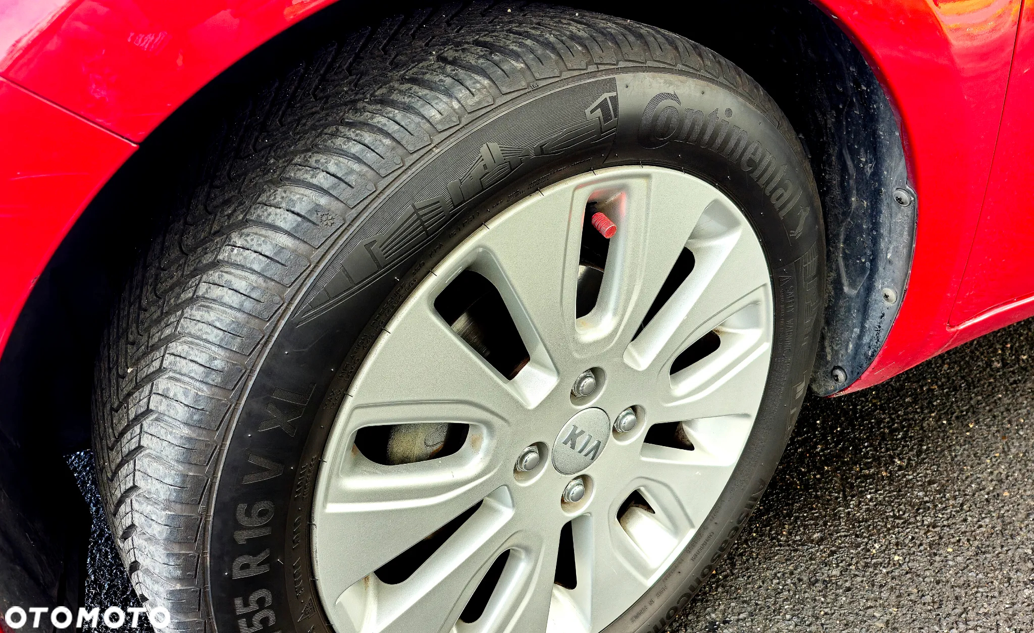 Kia Rio 1.2 L - 6