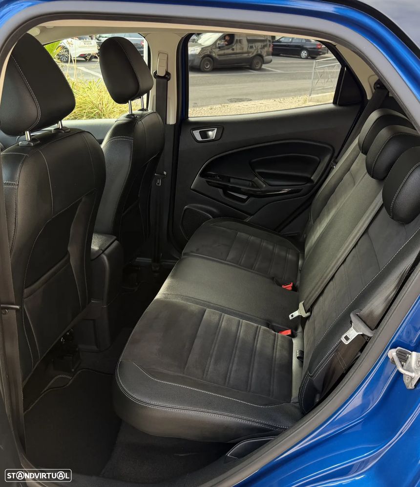 Ford EcoSport 1.0 EcoBoost ST-Line Plus - 22