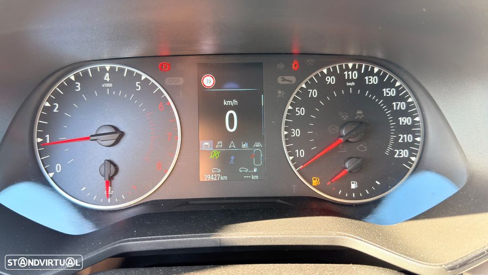 Renault Clio TCe 90 INTENS - 15