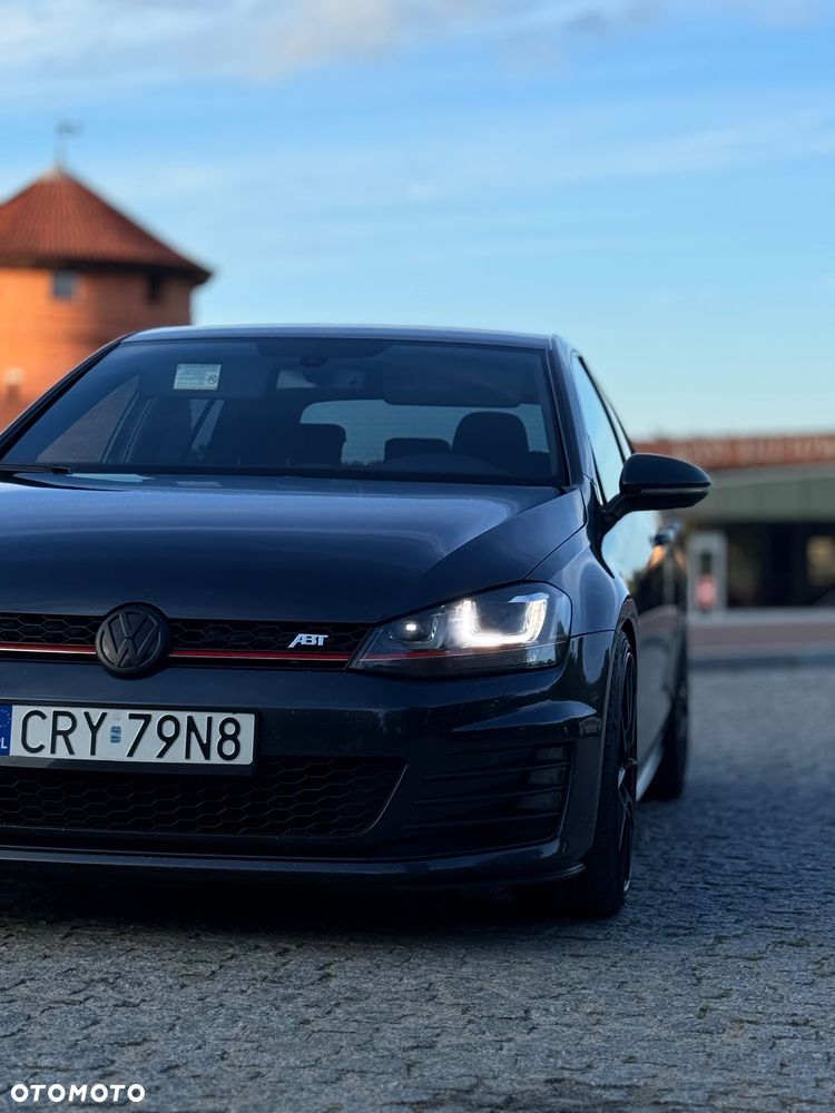 Volkswagen Golf 2.0 TSI BMT GTI Performance DSG - 11