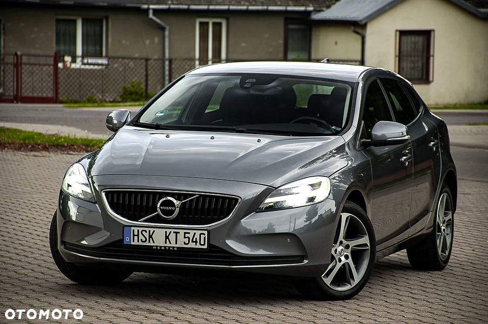 Volvo V40 D2 Drive-E Momentum - 2