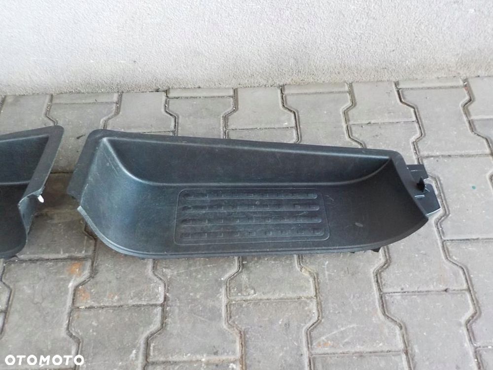 VW T5 PRÓG STOPIEŃ DRZWI ODSUWANYCH PRZEDNICH PRAWYCH LEWYCH - 3