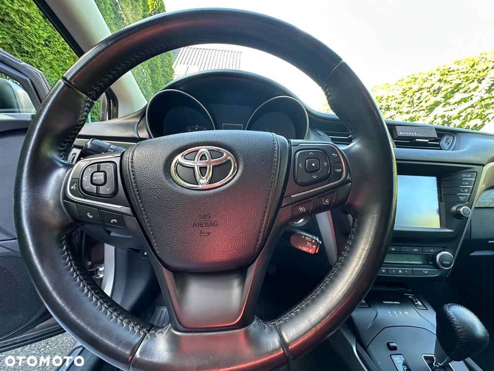 Toyota Avensis 2.0 Prestige MS - 12