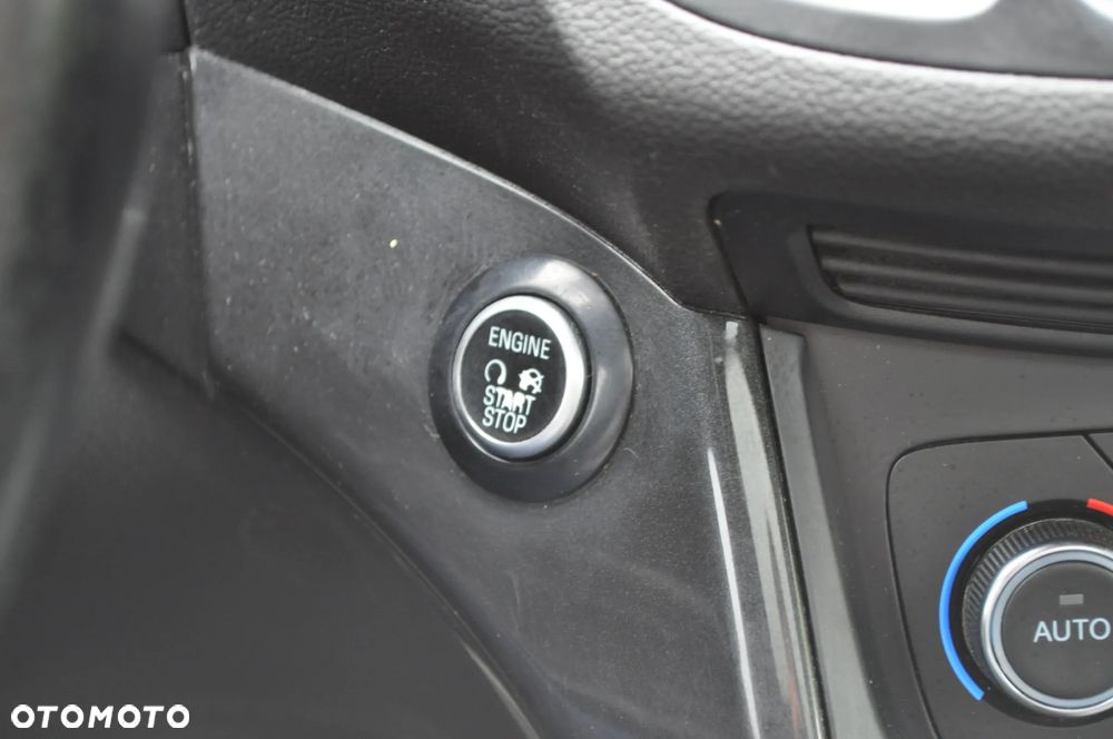 Ford Kuga 2.0 TDCi 4x4 Individual - 28