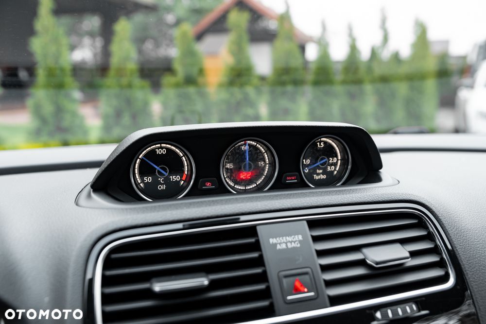 Volkswagen Scirocco R - 21