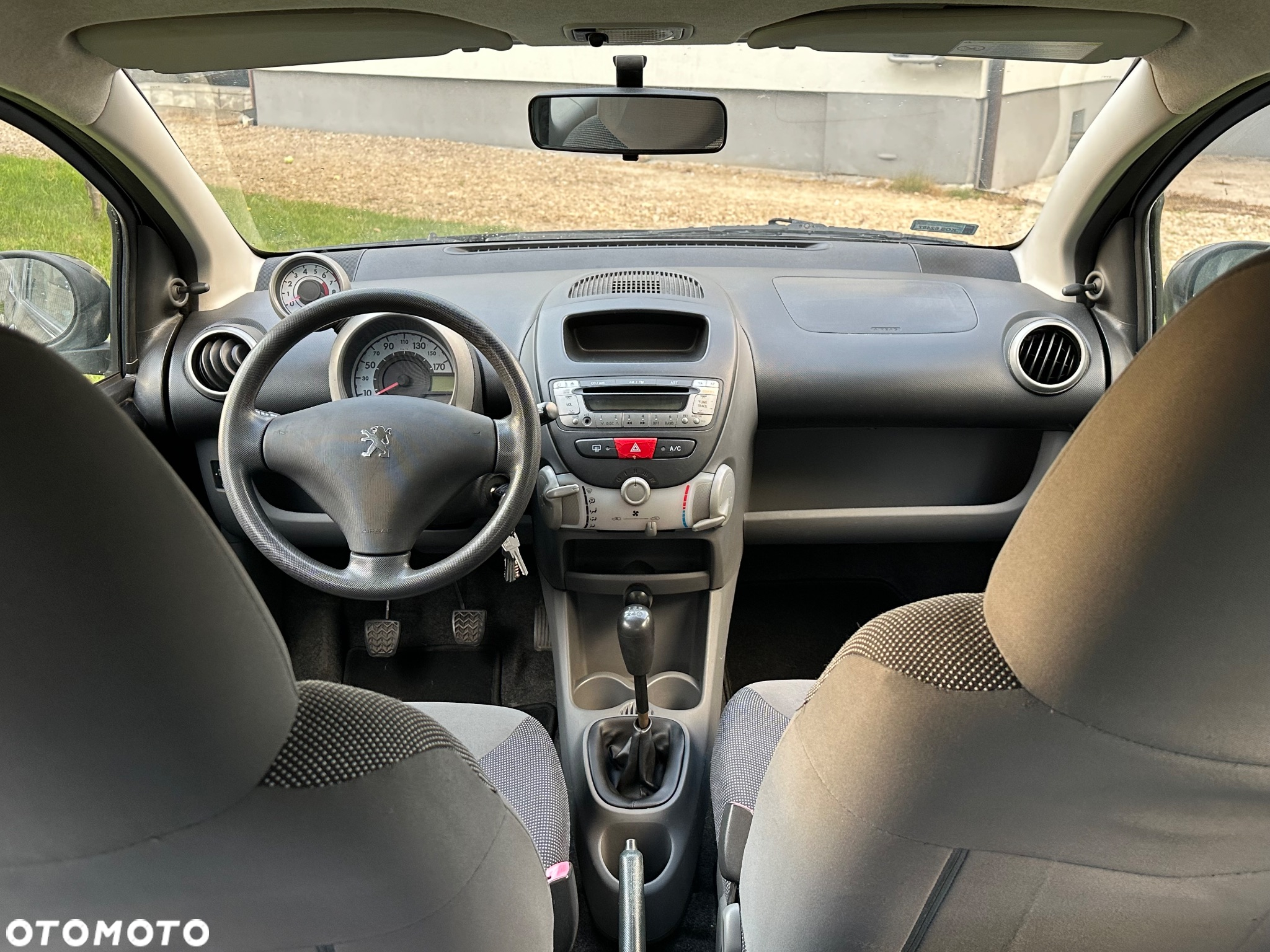 Peugeot 107 1.0 U Move - 10
