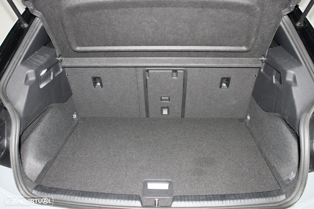 VW ID.3 Pro Performance - 9