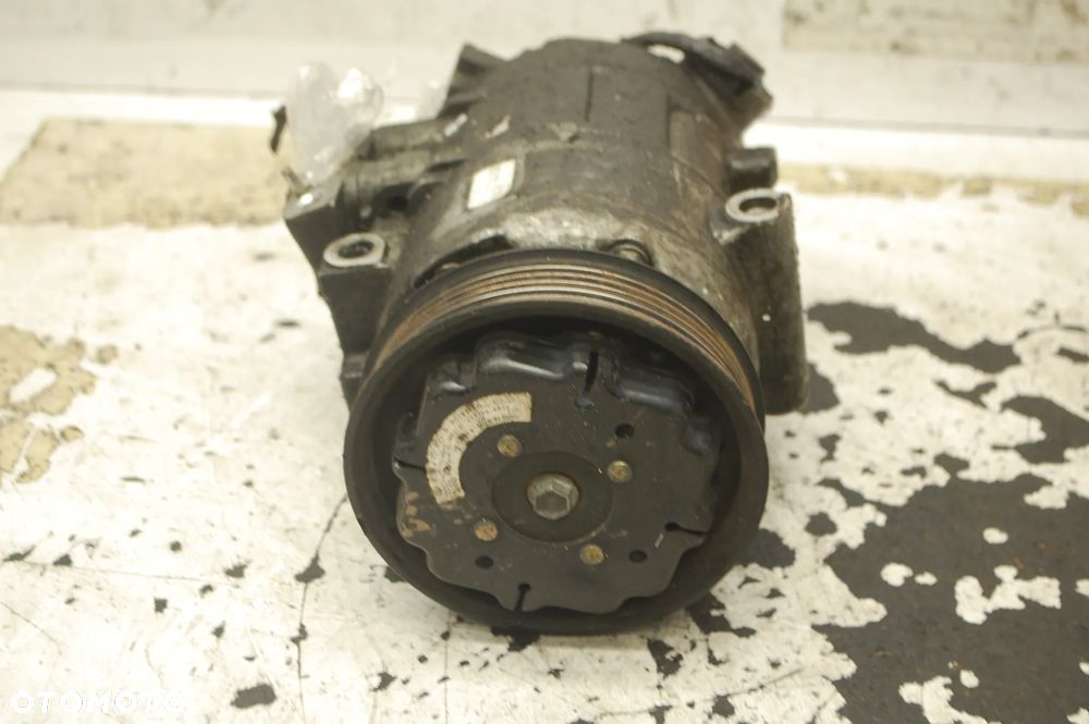 SPRĘŻARKA KOMPRESOR KLIMATYZACJI 8Z0260805A AUDI A4 VW POLO IV 9N 1.9 TDI 1.4 TDI - 1