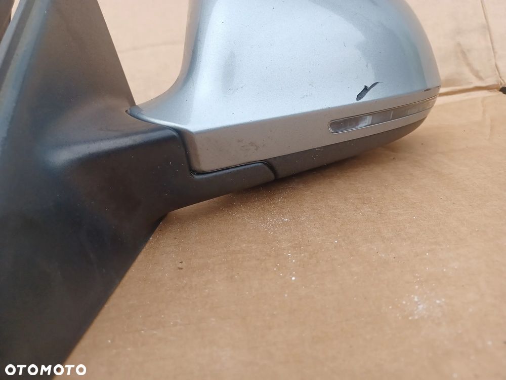 LUSTERKO AUDI A4 B8 6PIN LY7G - 3