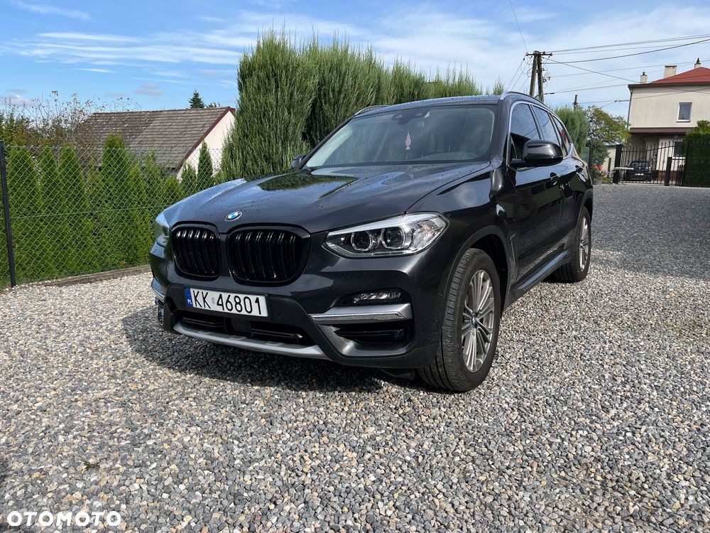 BMW X3 xDrive20d Luxury Line - 9