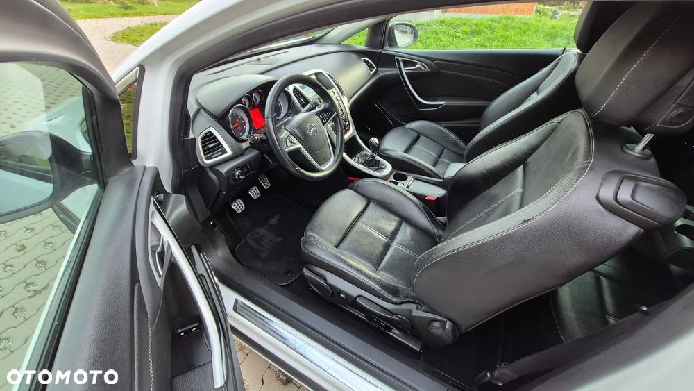 Opel Astra 1.6 Turbo Sport - 5