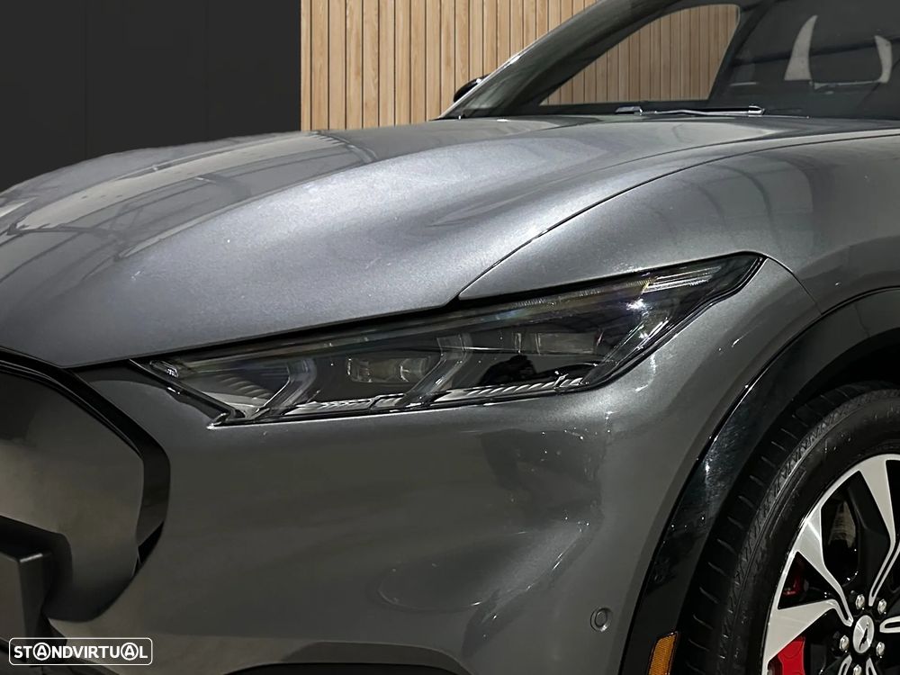 Ford Mustang Mach-E AWD PREMIUM - 6