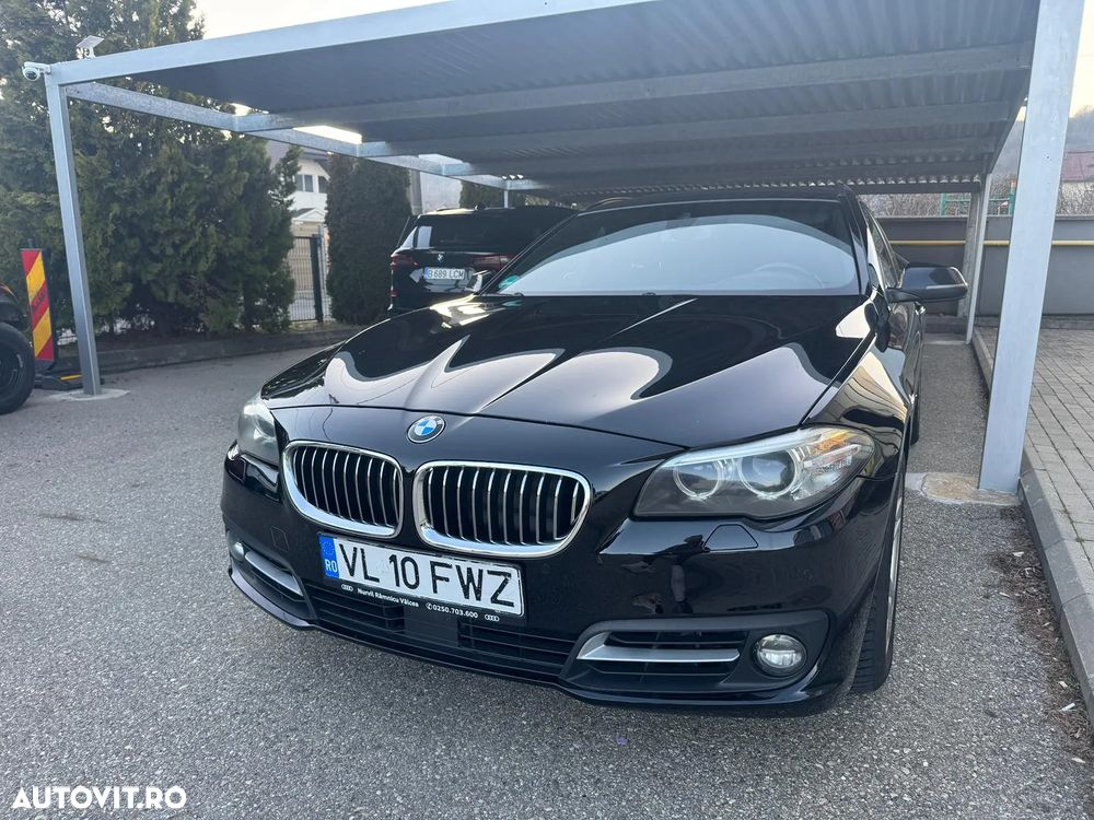 BMW Seria 5 520d Aut. Edition Fleet Sport - 1