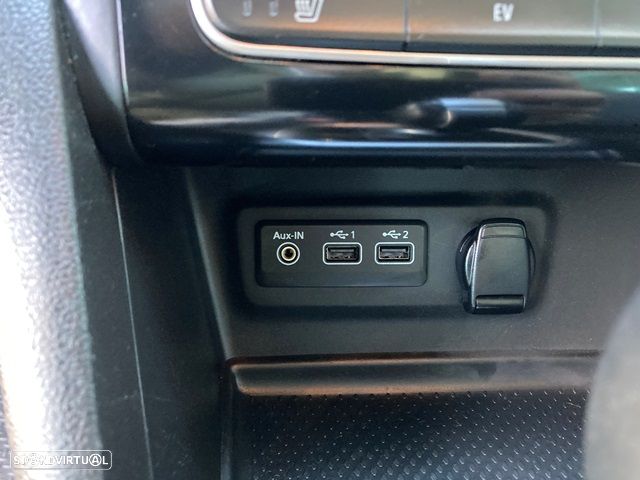 Renault Mégane Sport Tourer 1.6 E-Tech Plug-In Limited - 28