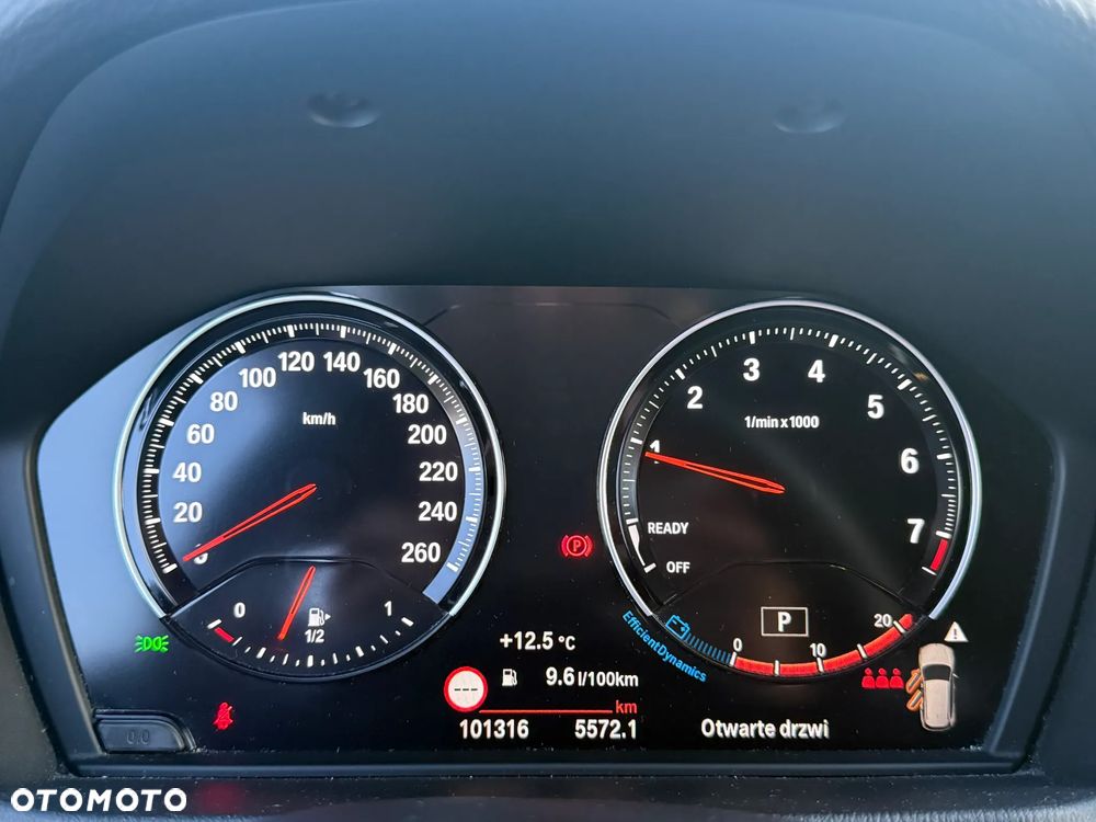 BMW X1 sDrive18i - 9