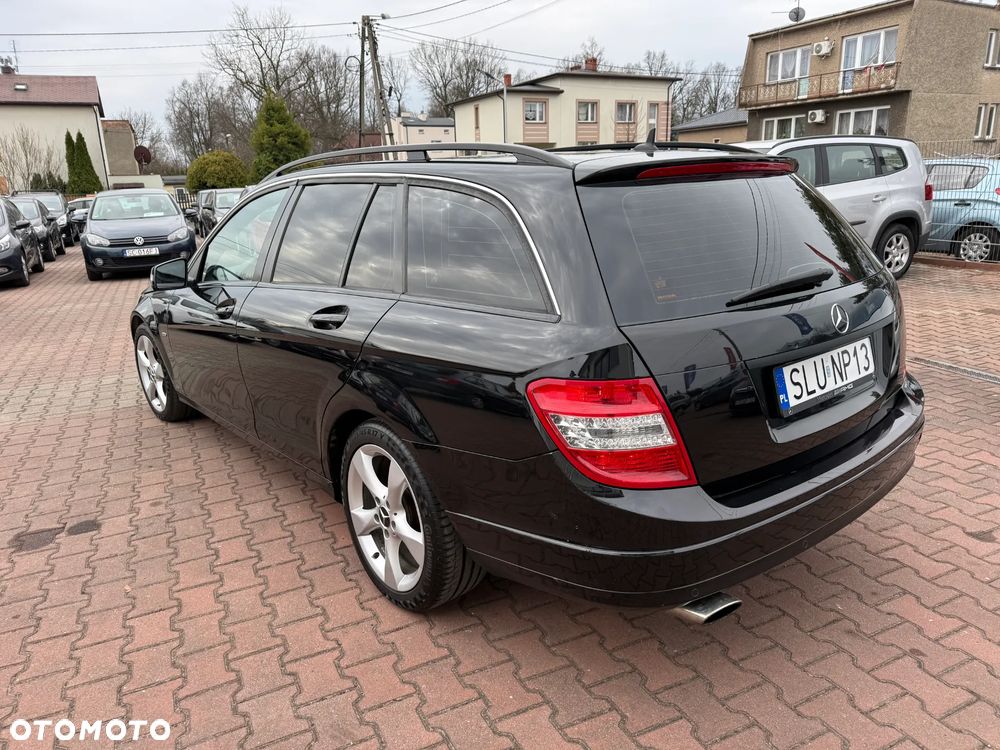 Mercedes-Benz Klasa C 220 CDI DPF (BlueEFFICIENCY) Elegance - 11