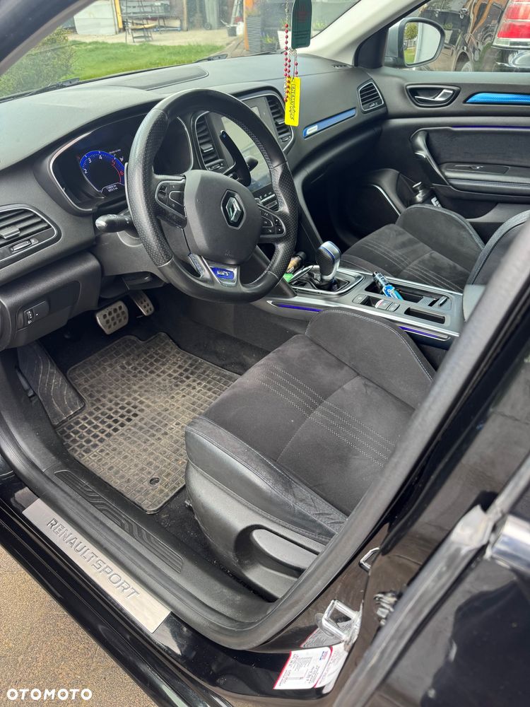 Renault Megane 1.6 dCi GT EDC - 6
