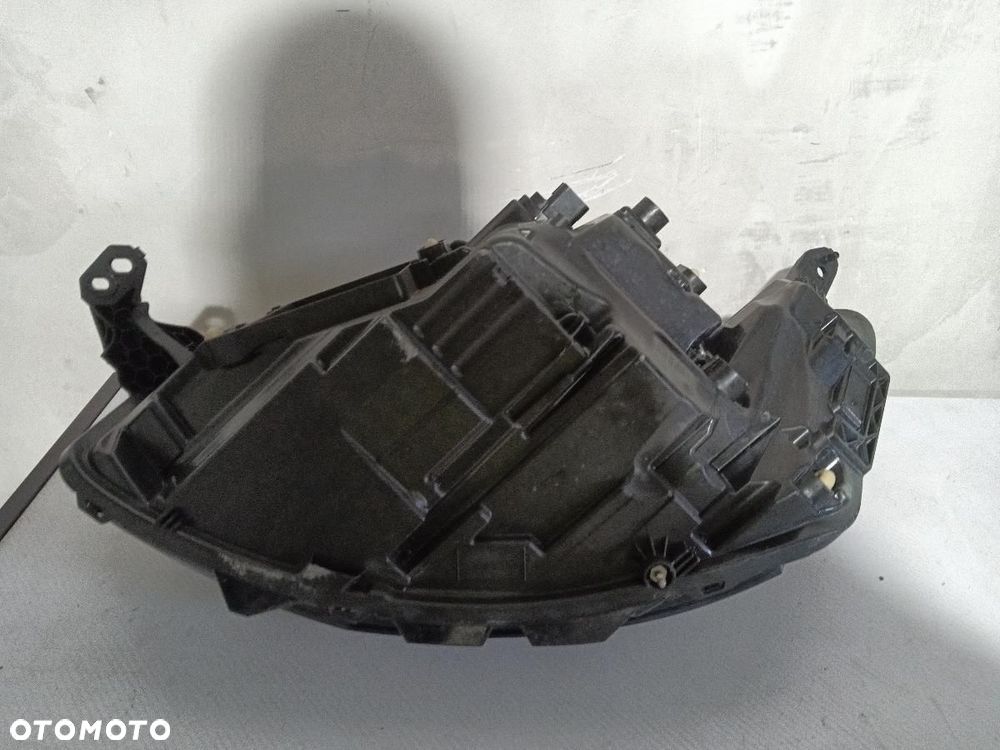 LAMPA PRZÓD PRAWA VOLKSWAGEN T7 S74013E014 - 8