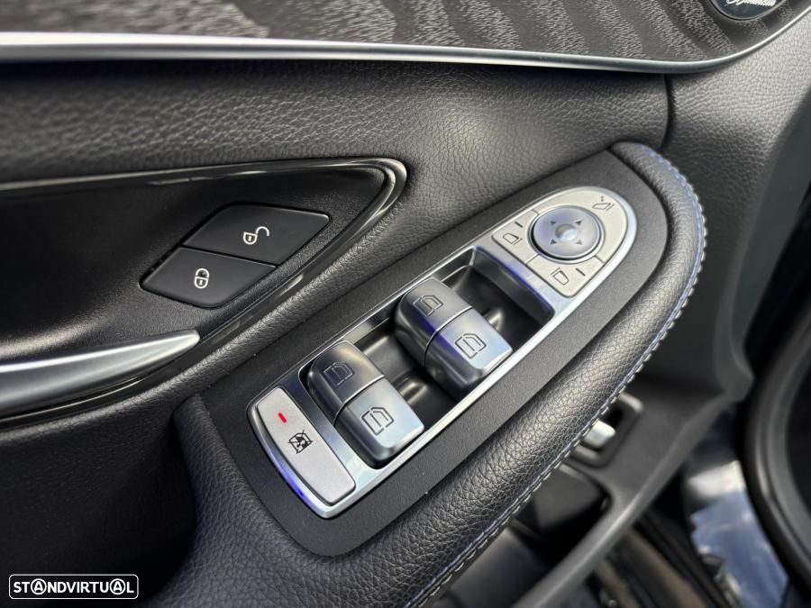 Mercedes-Benz C 300 de AMG Line - 20