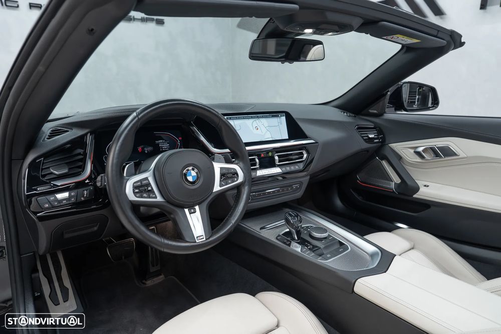 BMW Z4 30 i Pack M - 19