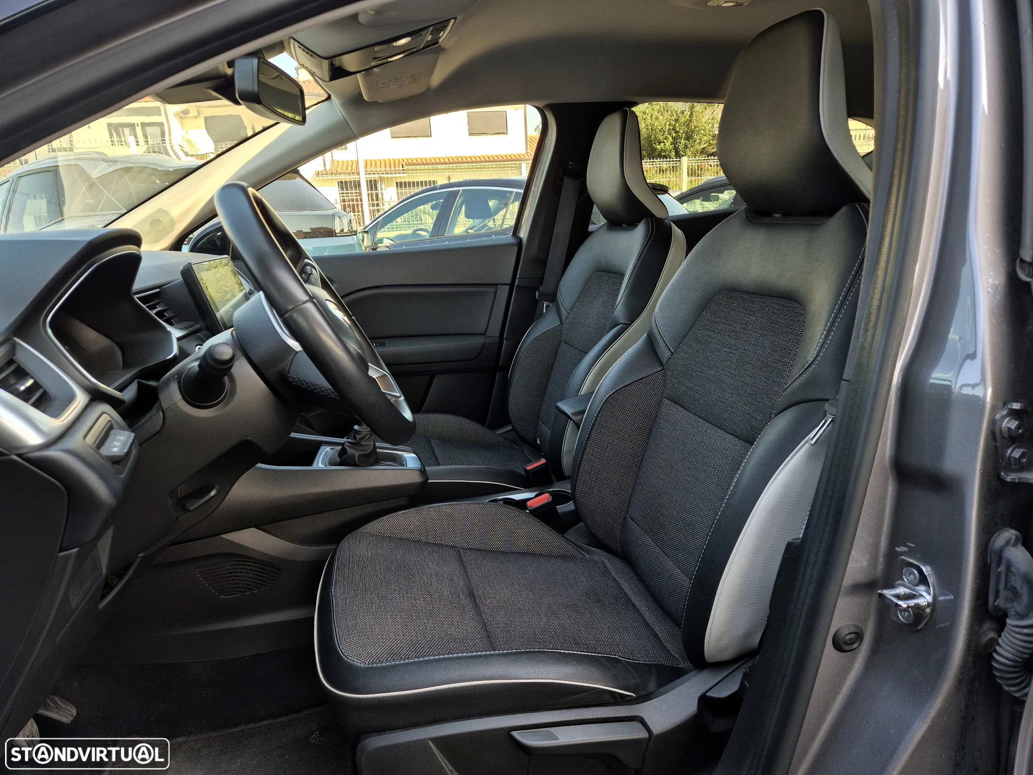 Renault Captur 1.0 TCe Intens - 5