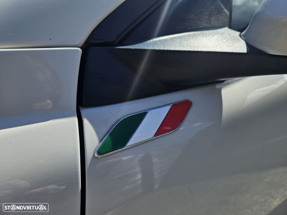 Alfa Romeo MiTo 1.3 JTDM Trofeo - 44