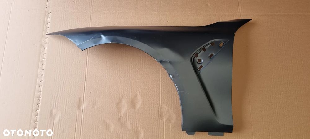 BMW M4 G82 2020- Błotnik lewy Uszkodzony - 1