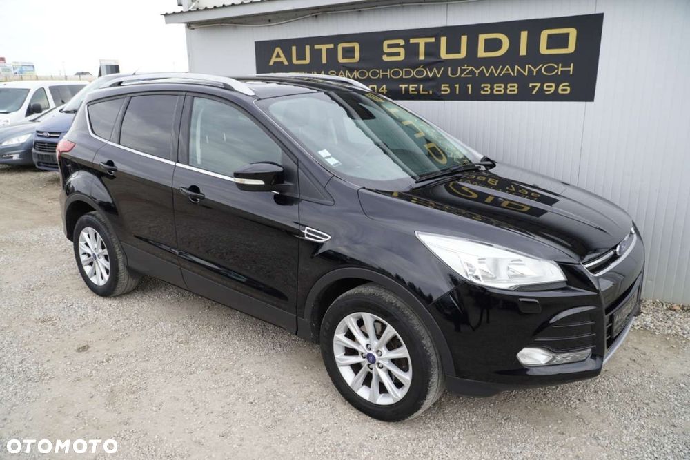 Ford Kuga 2.0 TDCi 2x4 Titanium - 36
