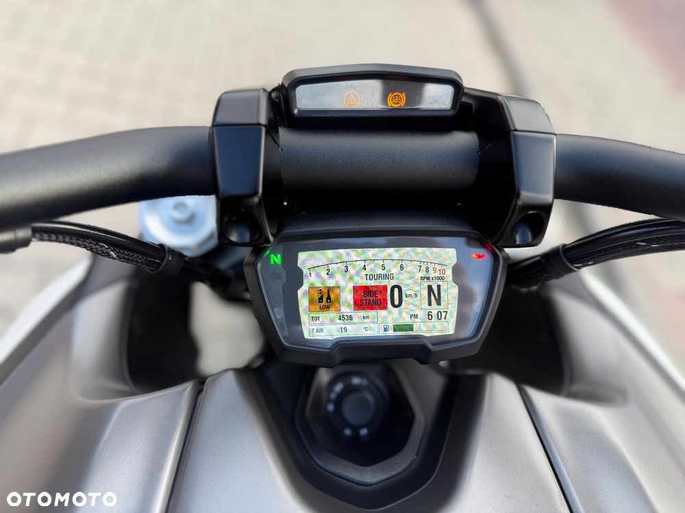 Ducati Diavel - 37