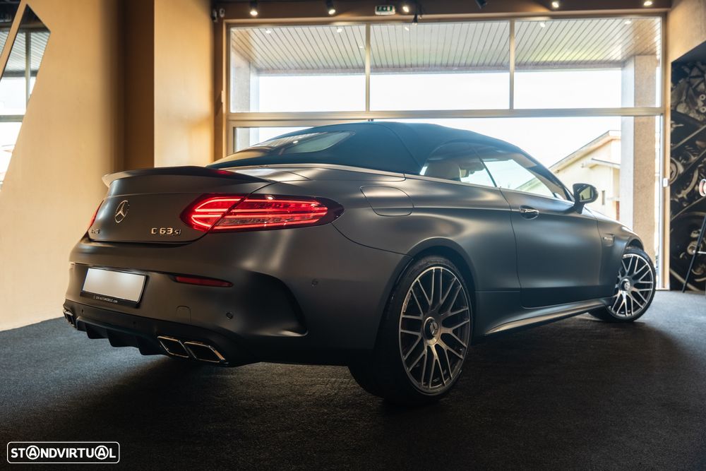 Mercedes-Benz C 63 AMG - 3