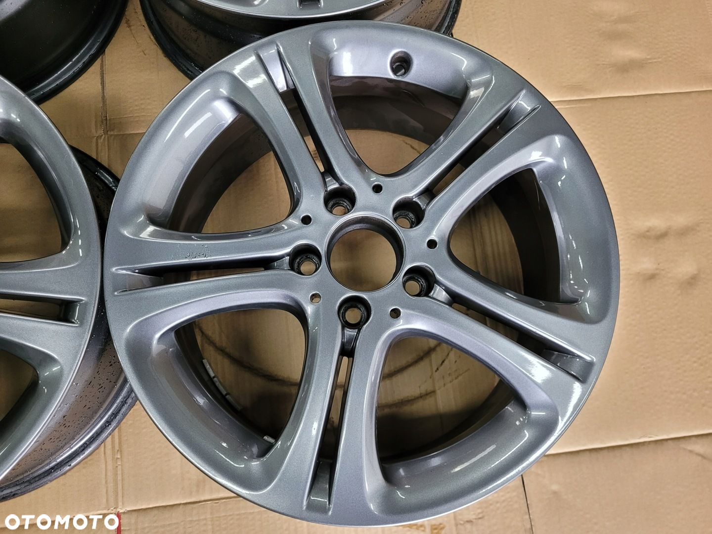 FELGI ALUMINIOWE 17 Mercedes-Benz A W176 B W246 CLA C117 7,5x17 ET52,5 - 3