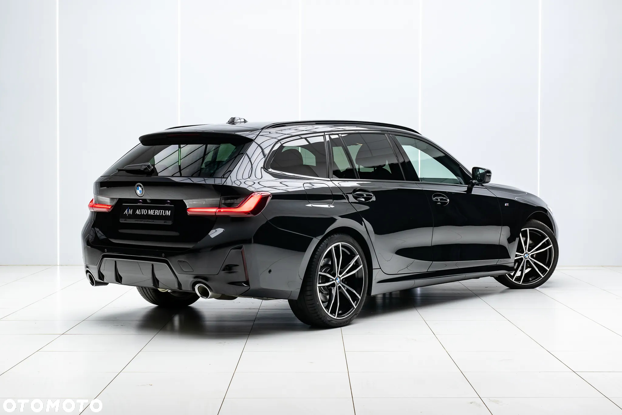 BMW Seria 3 320d Touring xDrive M Sport - 8