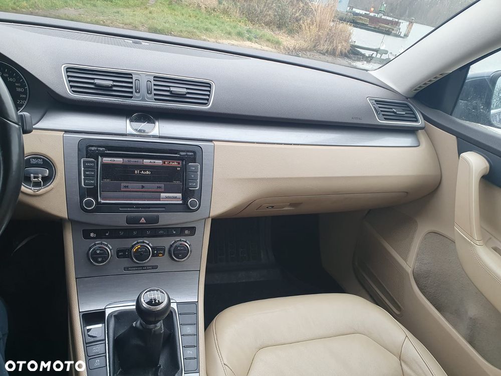 Volkswagen Passat 2.0 TDI Comfortline Optimum - 7