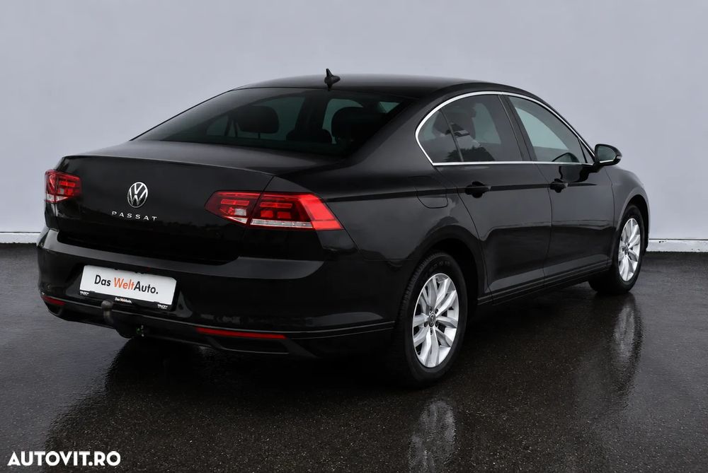 Volkswagen Passat 2.0 TDI DSG Comfortline - 4