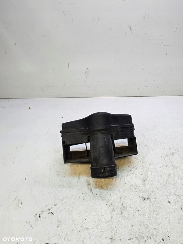 WLOT KIEROWNICA POWIETRZA AUDI VW SEAT 5P0805971 - 1