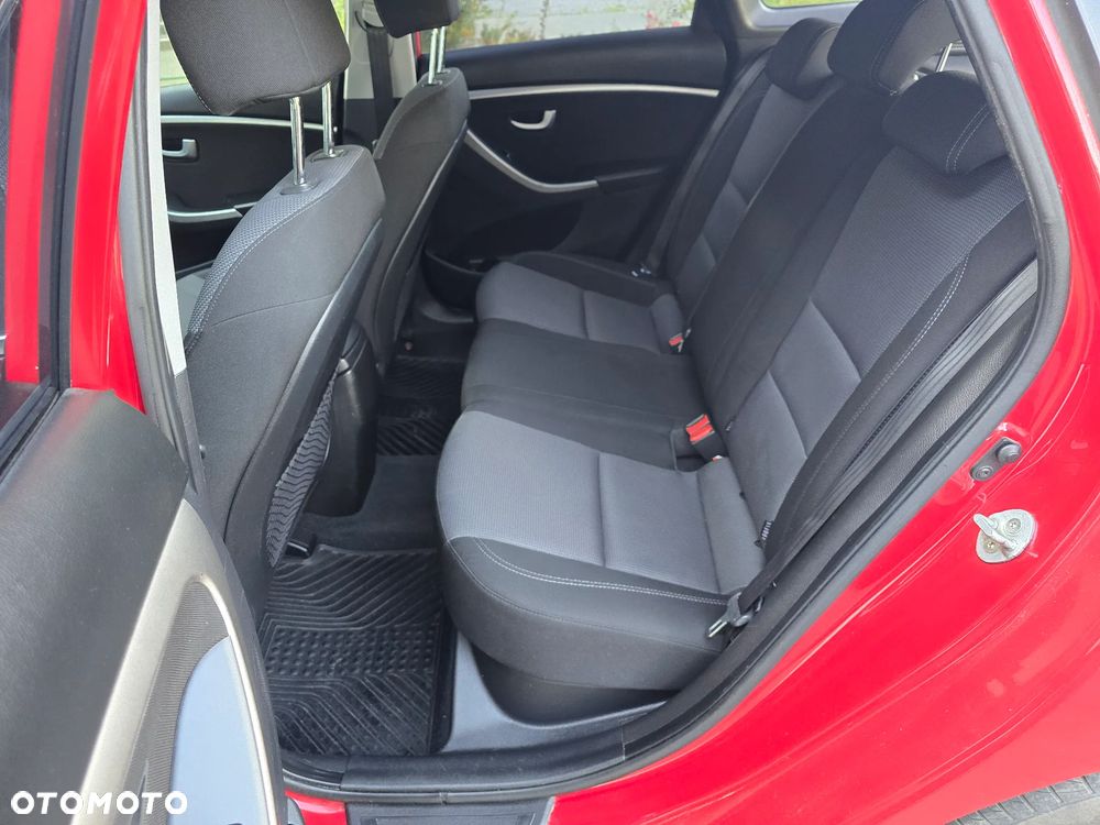 Hyundai i30 - 17